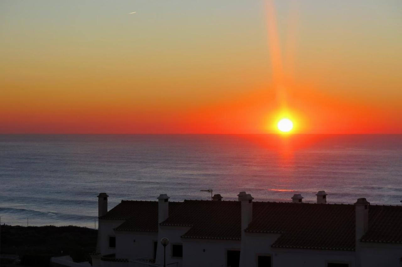 Ericeira Soulsurfers Guesthouse Bagian luar foto